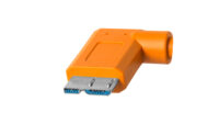 CUC33R15-ORG_TetherPro_USB-C_to_3.0_Micro-B_Right_Angle_15_ORG_rt_angle_tip